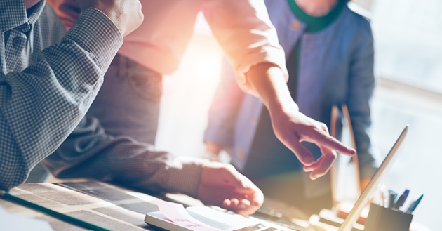 How to incorporate guidance into process execution using ALM